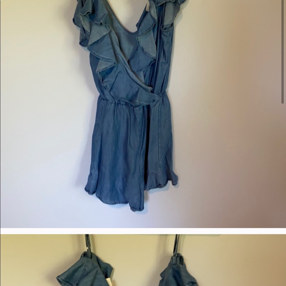 Set of rompers